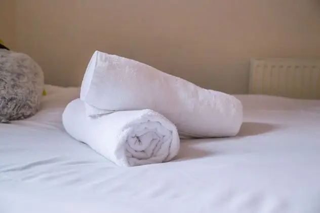 Basic Tek Büyük Yataklı Oda