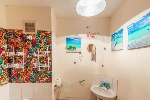 Basic Tek Büyük Yataklı Oda