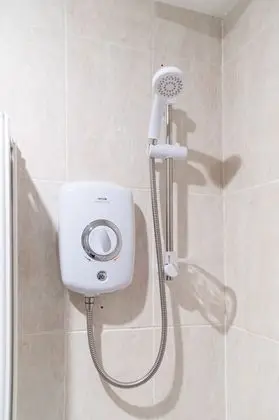 Basic Tek Büyük Yataklı Oda