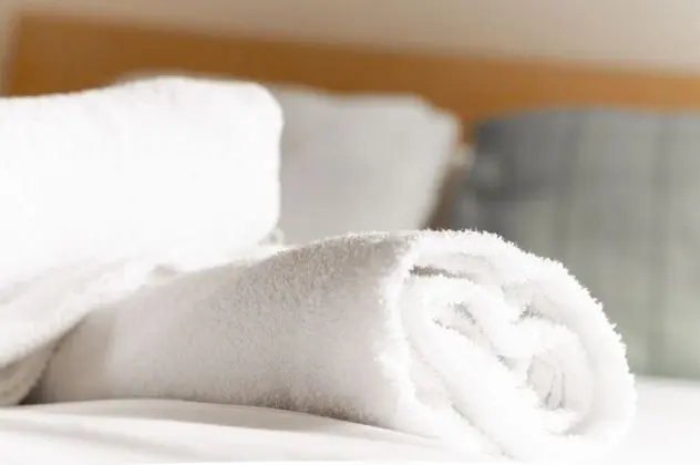 Basic Tek Büyük Yataklı Oda