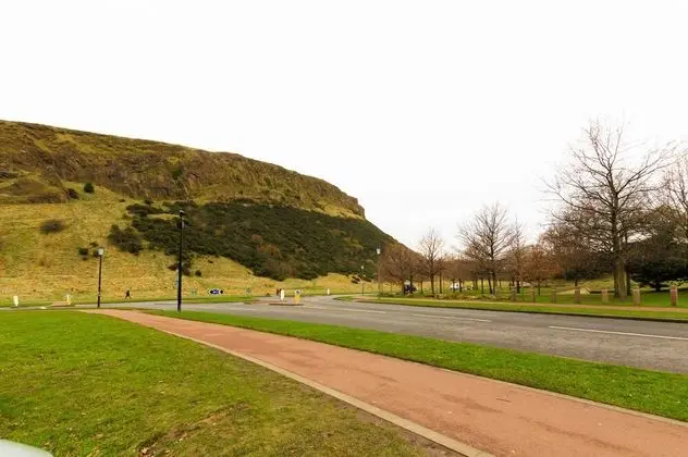 Basic Tek Büyük Yataklı Oda