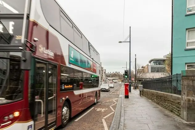 Basic Tek Büyük Yataklı Oda