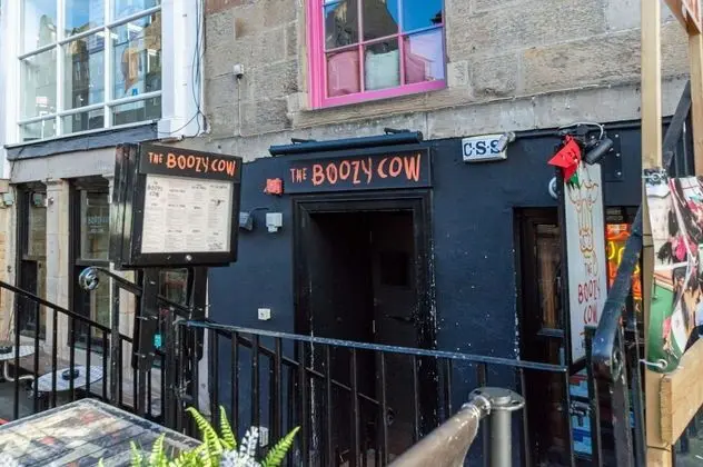 Apart Daire (Sleeps 4)