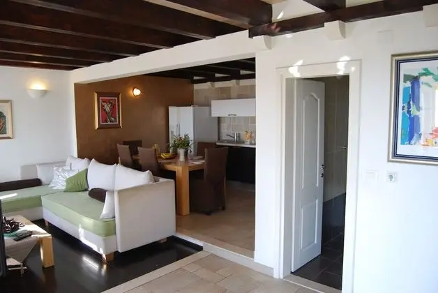 Villa, 5 Yatak Odası, Kişiye Özel Havuzlu, Deniz Manzaralı