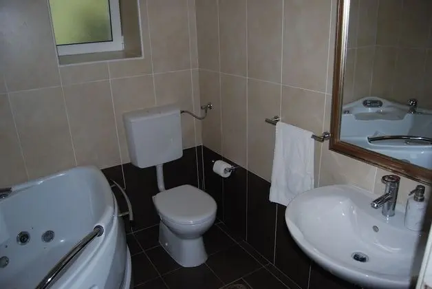 Villa, 5 Yatak Odası, Kişiye Özel Havuzlu, Deniz Manzaralı