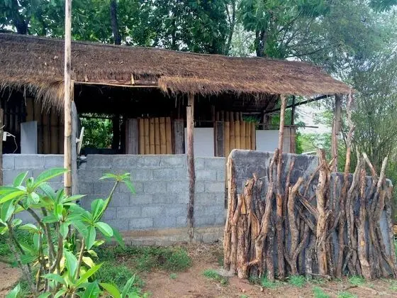 Standard Double Fan with Shared Bathroom