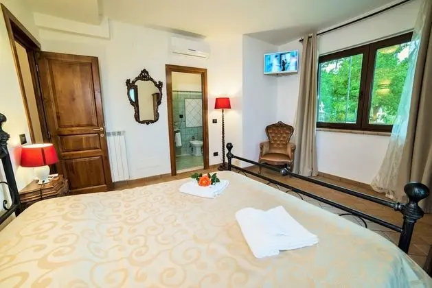 Villa, Birden Çok Yatak Odası, Şömine