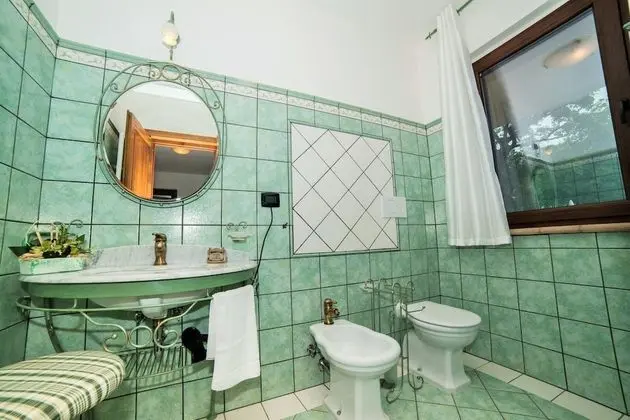 Villa, Birden Çok Yatak Odası, Şömine