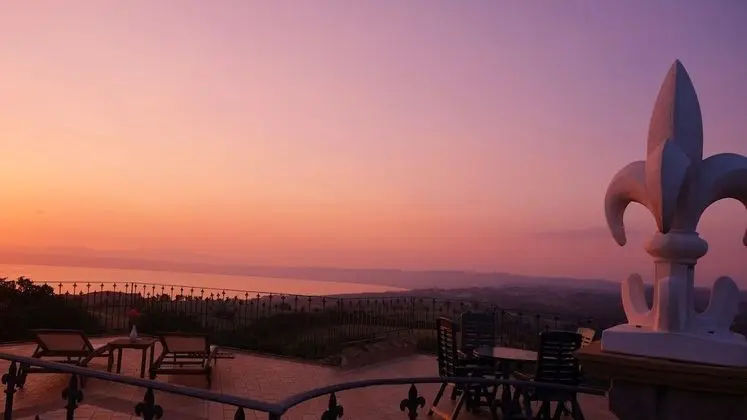 Villa, Birden Çok Yatak Odası, Şömine