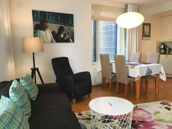 Luxury Dört Kişilik Oda, 1 Yatak Odası, Şehir Manzaralı, Bahçeli