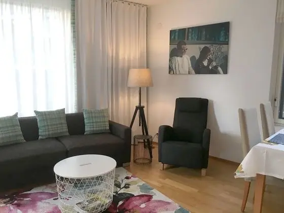 Luxury Dört Kişilik Oda, 1 Yatak Odası, Şehir Manzaralı, Bahçeli