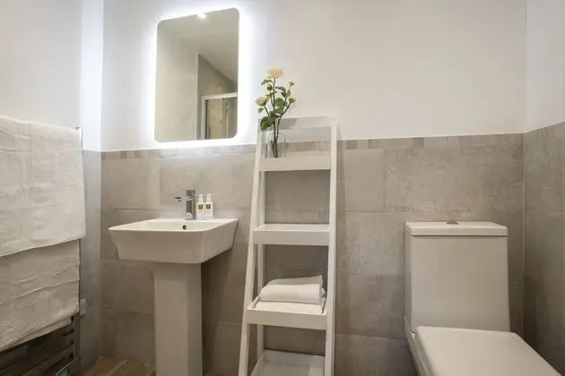 Design Apart Daire, 1 En Büyük (King) Boy Yatak, Sigara İçilmez, Dağ Manzaralı