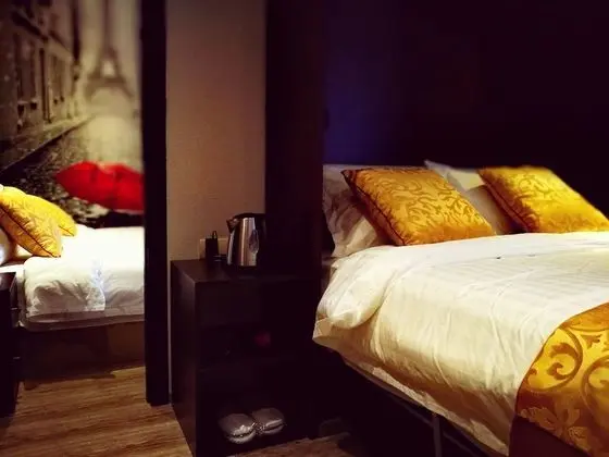 Grand Süit, 2 Büyük (Queen) Boy Yatak