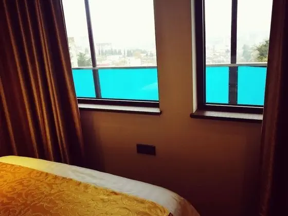 Grand Süit, 2 Büyük (Queen) Boy Yatak