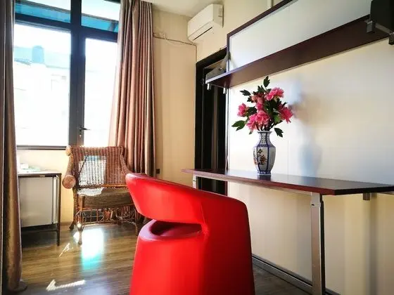 Grand Süit, 2 Büyük (Queen) Boy Yatak