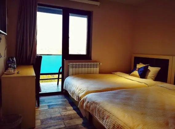 İki Ayrı Yataklı Oda, 2 Tek Kişilik Yatak, Sigara İçilmez