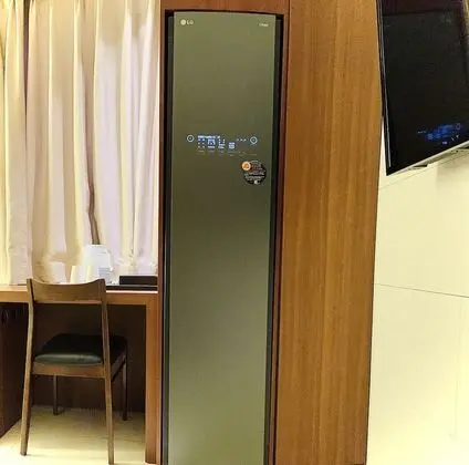 Corner Deluxe