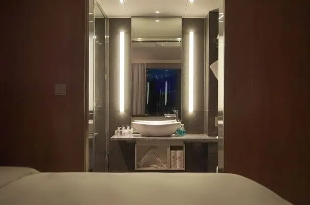 Deluxe