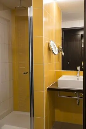 Oda, Sigara İçilmez (Vital)