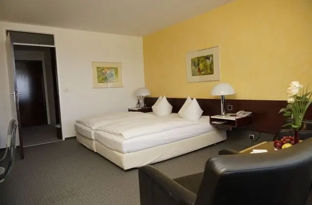 Tek Büyük Yataklı Oda, Balkon, Denize Bakan