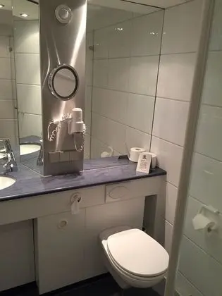 Tek Büyük Yataklı Oda, Balkon, Denize Bakan