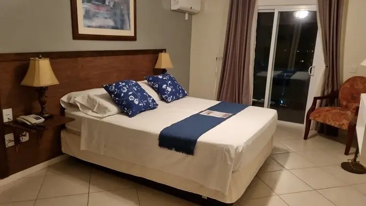 Superior Tek Büyük Yataklı Oda