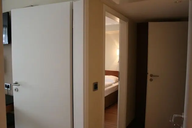 Dört Kişilik Oda, 2 Yatak Odası, Sigara İçilmez (Air Conditioning)