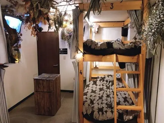 Ortak Ranzalı Oda, Sadece kadınlar için (2nd Floor)