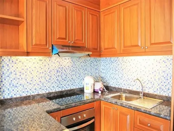 Daire, 2 Yatak Odası, Balkon