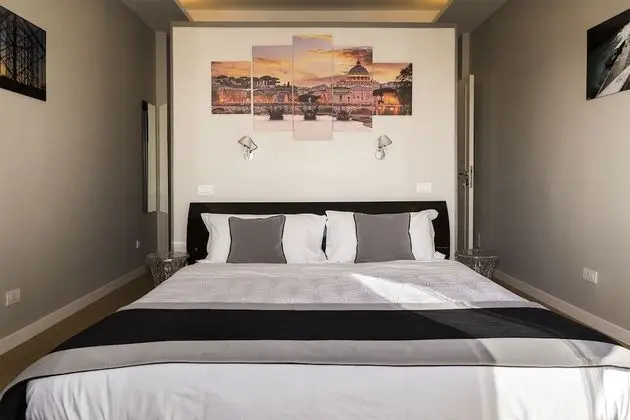 Üç Kişilik Oda, Balkon