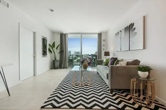 Daire (Top Fort Lauderdale Condo 7th floor -)