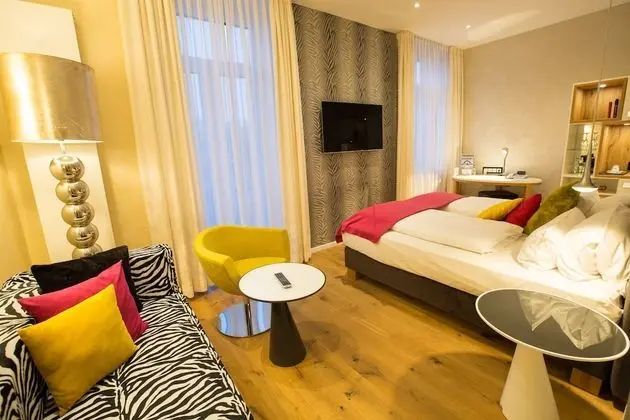Deluxe Tek Büyük Yataklı Oda (Cuddle Room)