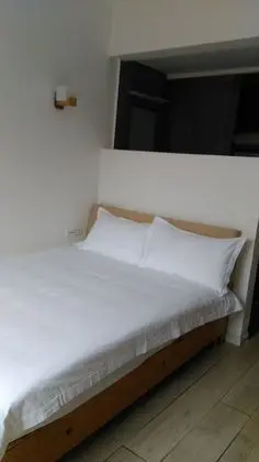 Basic Tek Büyük Yataklı Oda