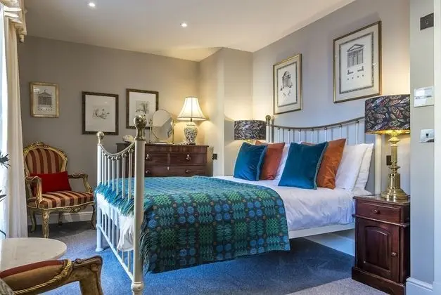 Deluxe Tek Büyük Yataklı Oda, Banyolu/Duşlu (Townhouse)