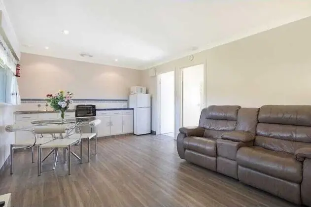 Signature Apart Daire, 1 Yatak Odası, Kısmi Göl Manzaralı
