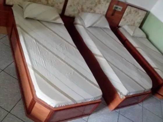 Üç Kişilik Oda