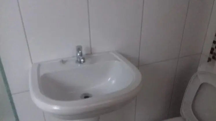 Üç Kişilik Oda