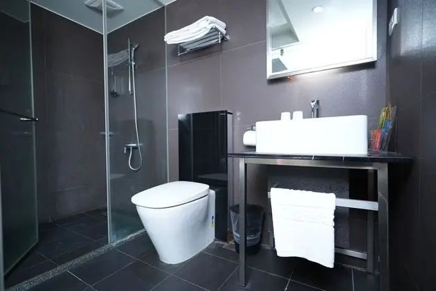 Business Tek Büyük Yataklı Oda (only 3 hour stay)