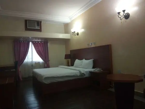 Executive Oda, 1 En Büyük (King) Boy Yatak, Sigara İçilmez, Havuz Manzaralı
