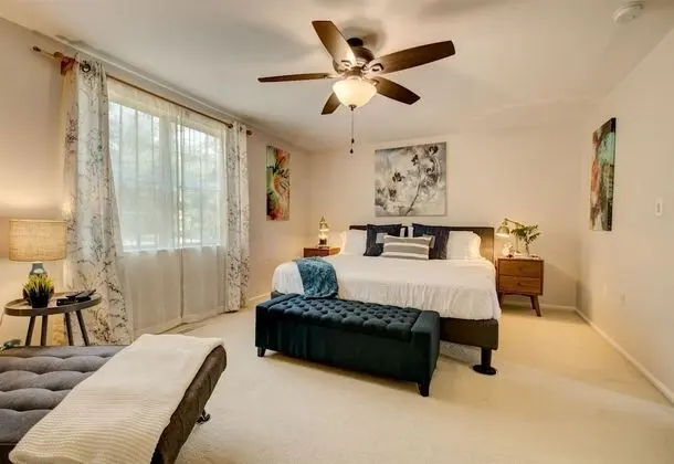 Ev (Top Rated Townhome - Our reviews say )