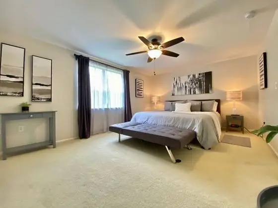 Ev (Top Rated Townhome - Our reviews say )