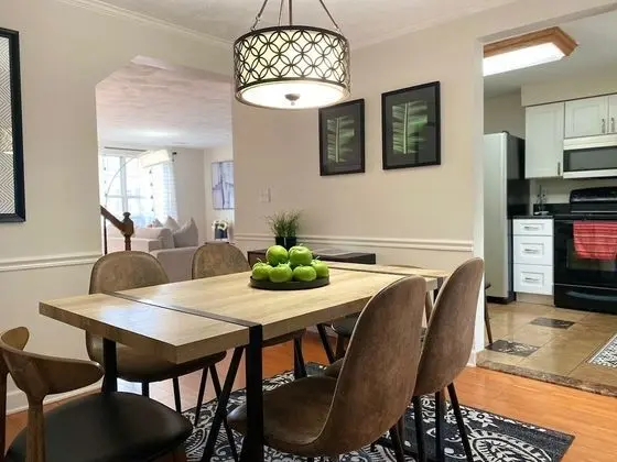 Ev (Top Rated Townhome - Our reviews say )