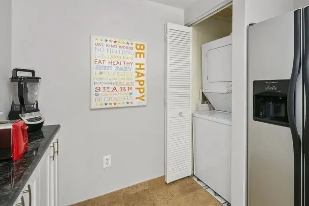 Ev (Top Rated Townhome - Our reviews say )