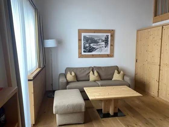 Junior Süit, Balkon (Deluxe)