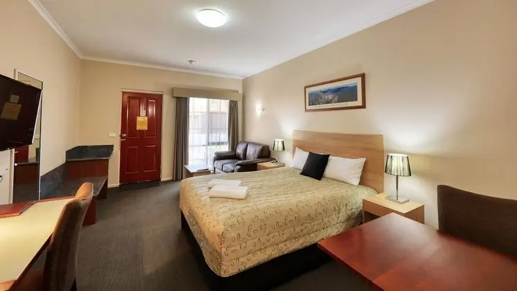 Executive Oda, Sigara İçilmez, Küçük Mutfak (Executive Queen Room)
