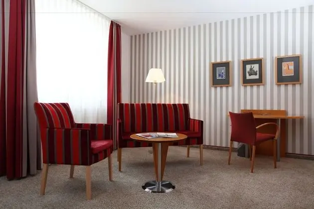 Tek Büyük Yataklı Oda, Sigara İçilmez