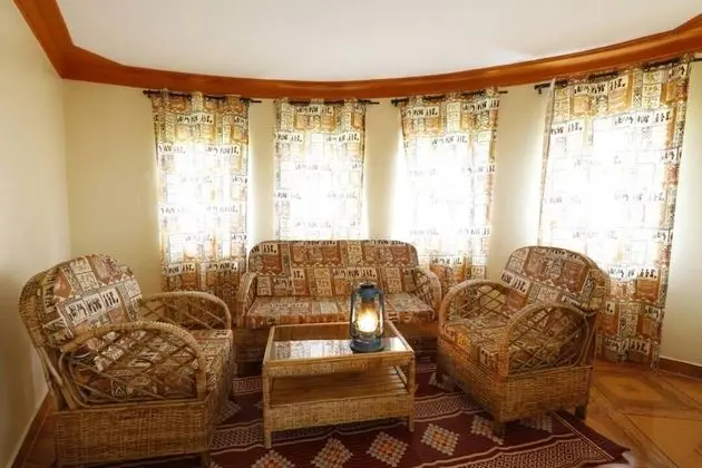 Junior Kır Evi