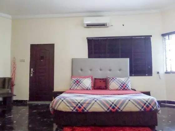 Royal Executive Suite