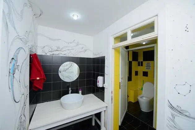 Economy İki Ayrı Yataklı Oda, Ortak Banyo