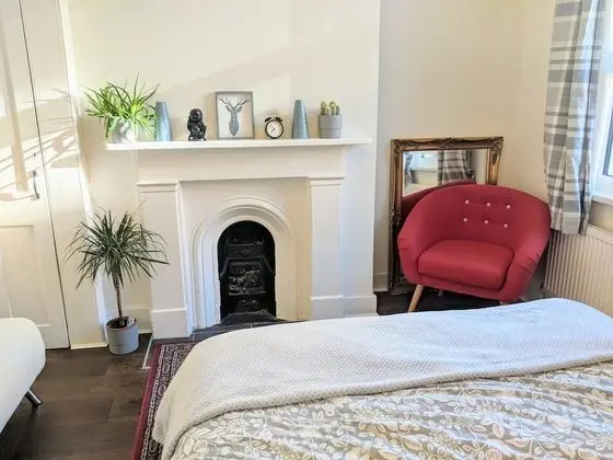 Deluxe Ev, 6 Yatak Odası